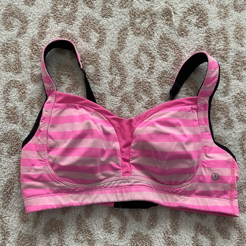 Lululemon Ta Ta Tamer ll - Picture 2 of 6